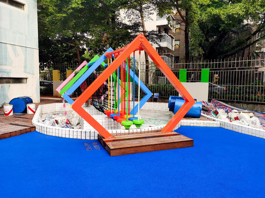 Προσαρμοσμένο πάχος EPDM καουτσούκ τροχιά με εξαιρετική ευελιξία αντίσταση γλιστρίσεων και εύκολη εγκατάσταση